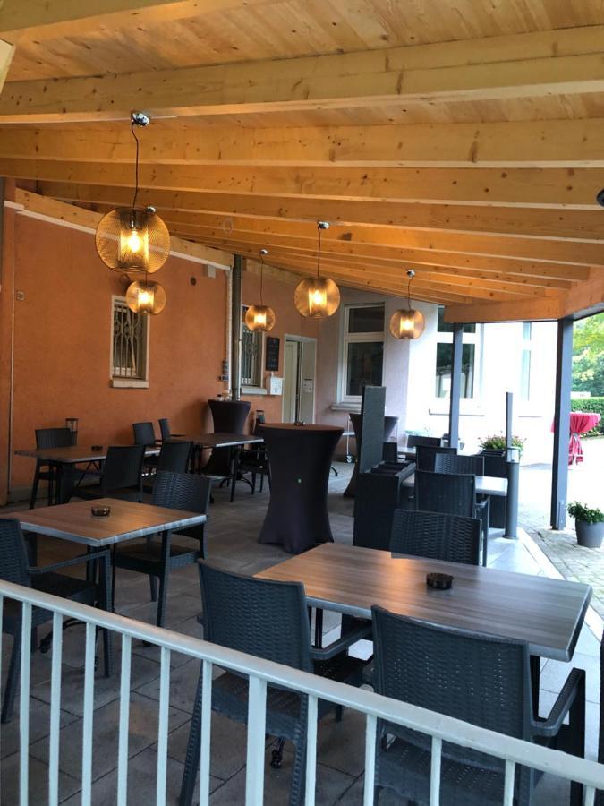 Gasthof & Restaurant "Am Kreuz" Ессен Екстер'єр фото